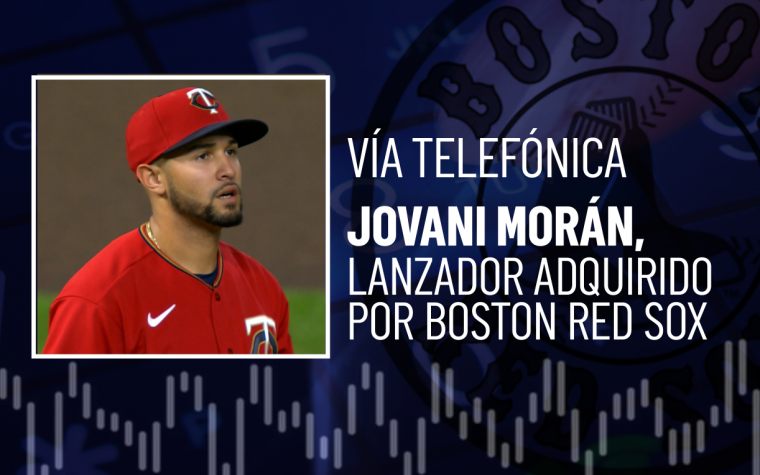 Jovani Morán y sus Medias Rojas que le trajo Santa